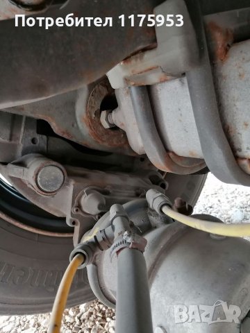 Два броя оси с  от хладилено полуремарке по 1000 лв. броя , снимка 3 - Ремаркета - 37874409