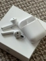 Продавам Apple AirPods 2 (оригинал), снимка 3