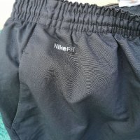 Мъжки къси Nike - М размер, снимка 2 - Къси панталони - 36712939