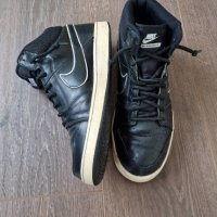 Обувки Nike Backboard II Mid Men's Basketball , снимка 3 - Мъжки боти - 38739208