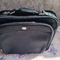 Чанта за лаптоп Dell, снимка 11 - Лаптоп аксесоари - 42767771
