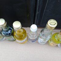 Стари колекционерски бутилки пълни 1, снимка 14 - Други ценни предмети - 35538599