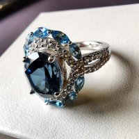 Прекрасен Сребърен 925 пръстен с Родиево покритие и Натурални сини Топази и Циркони!, снимка 4 - Пръстени - 44360969