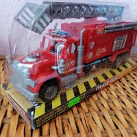 Пожарна , снимка 1 - Коли, камиони, мотори, писти - 34887000