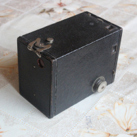Kodak Brownie No. 2  кутия - фотоапарат, снимка 4 - Фотоапарати - 44527337
