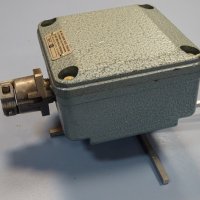 изключвател защитен Telemecanique XC8-R Ex Limit Switch, снимка 6 - Резервни части за машини - 37836885