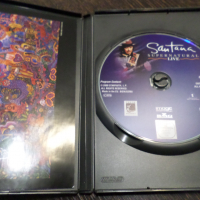 Santana Supernatural Live, снимка 2 - DVD дискове - 36490513