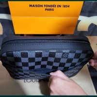 Мъжки чанта Louis Vuitton , снимка 4 - Чанти - 38832257