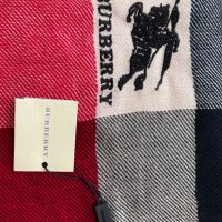 BURBERRY кашмирен голям шал, снимка 2 - Шалове - 40749450