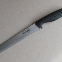 Кухненски нож Solingen за хляб 33 см вълнообразен пластм. дръжка, съвсем запазен, снимка 2 - Прибори за хранене, готвене и сервиране - 44711307