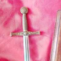 Ескалибур меч за стена , снимка 7 - Антикварни и старинни предмети - 42447292