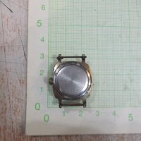Часовник "SLAVA" ръчен дамски съветски работещ, снимка 2 - Дамски - 30495418