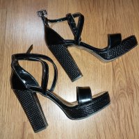 Дамски стилни сандали на ток, снимка 2 - Сандали - 31889197