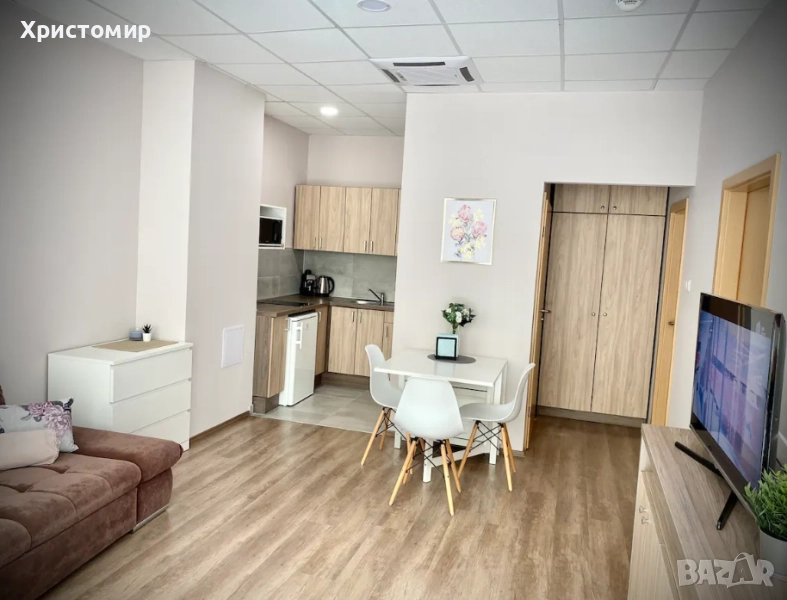 Двустаен апартамент под наем в Остромила, снимка 1