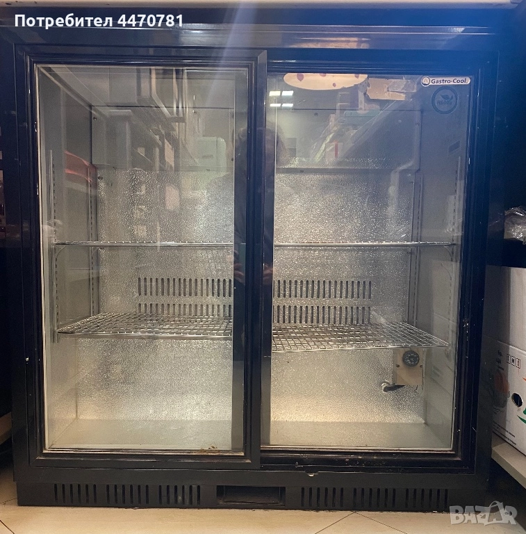 Професионален хладилен шкаф Gastro-Cool, стъклени врати, снимка 1