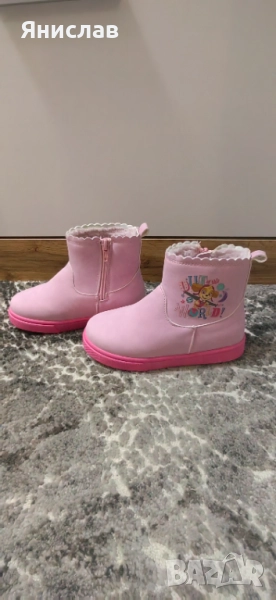 Детски боти 28номер, снимка 1