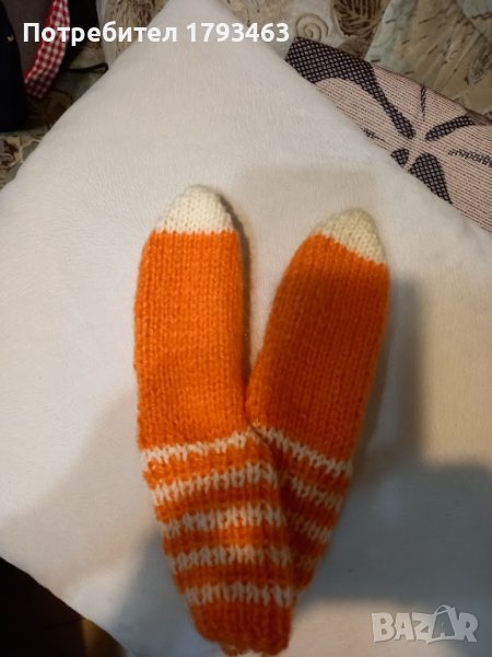 Ръчно плетени детски чорапи, снимка 1