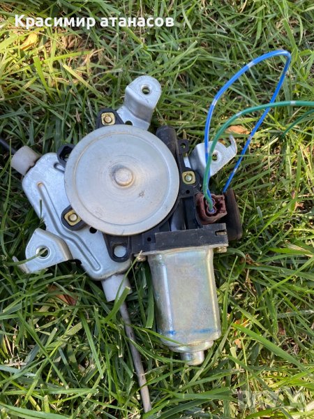 Машинка ел. стъкло предно дясно за Нисан Х-трейл.Т30.80730 89913, снимка 1