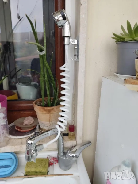  Душ за мивка с гъвкав маркуч и стенно окачване  , снимка 1