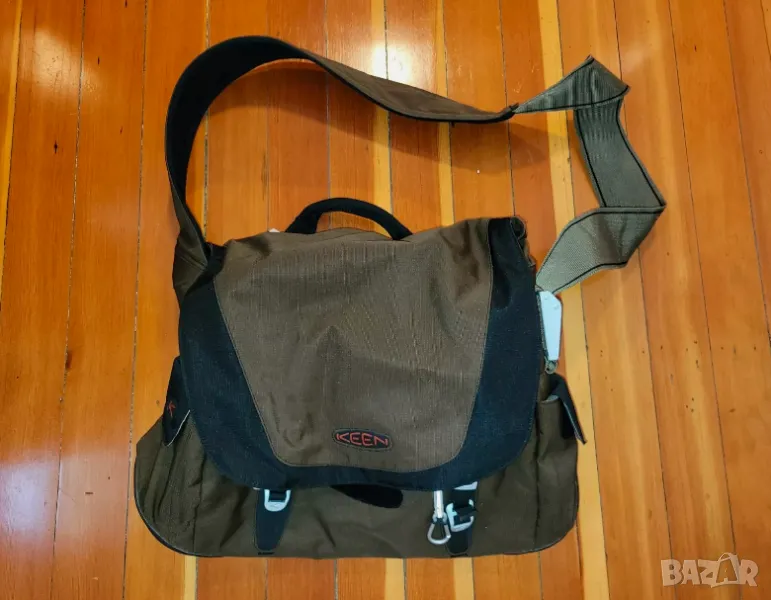 чанта за лаптоп KEEN HYBRIDLIFE MESSENGER  CARRIER с  ГУМЕНО ДЪНО, снимка 1