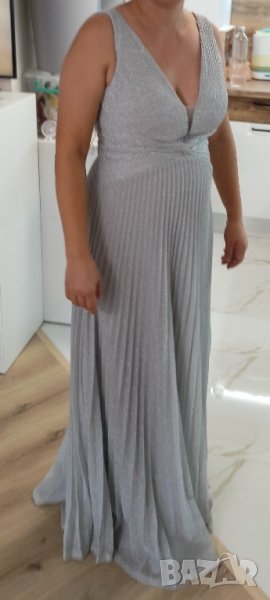 нова рокля L, снимка 1