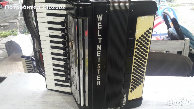Акордеон Weltmeister Consona Консона 96 баса, снимка 1