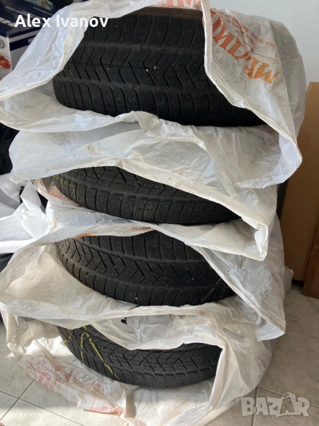 Продавам 4броя Гуми 18-ки PIRELI SCORPION WINTER., снимка 1