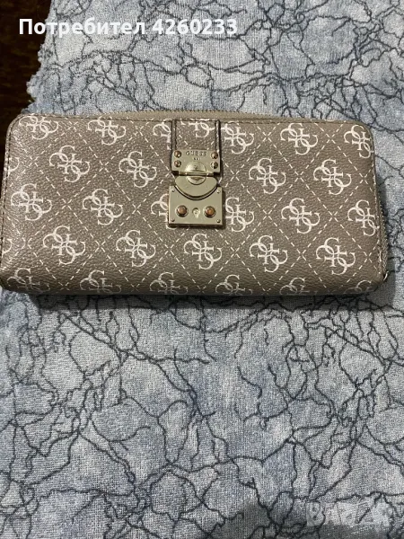 Портфейл Guess, снимка 1