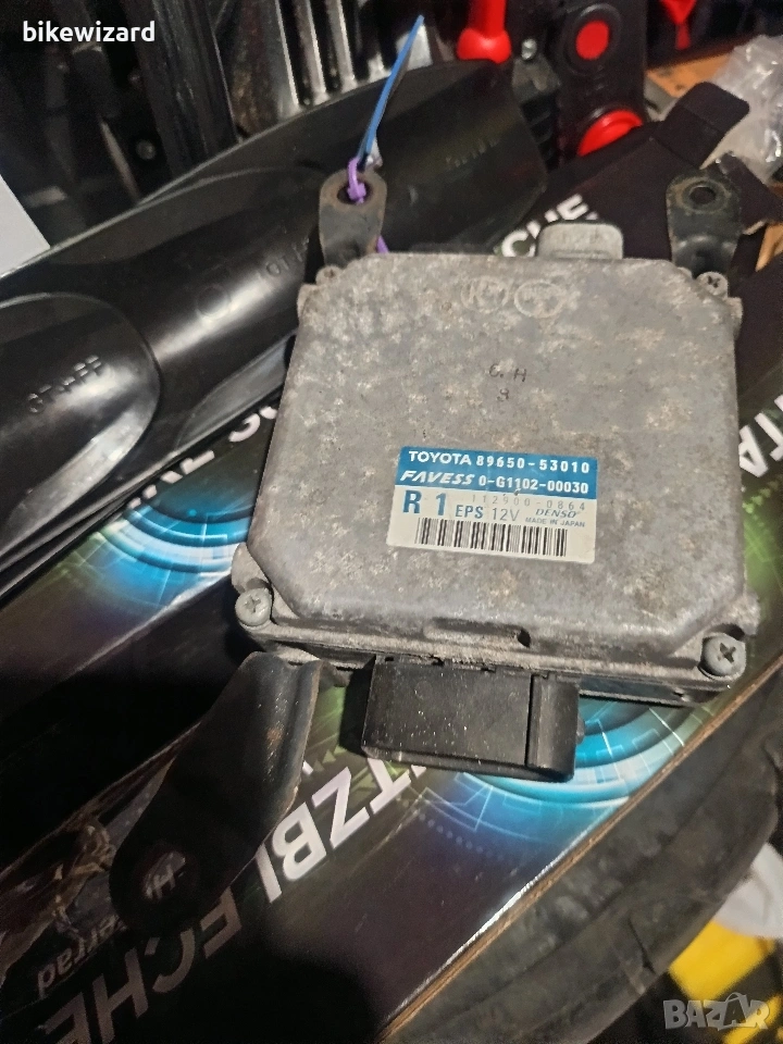 Lexus is220 модул / компютъ кормилна рейка 89650-53010, снимка 1