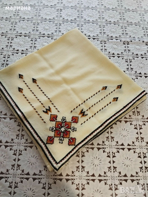 ръчно -бродирани карета на панама размер-75/75, снимка 1