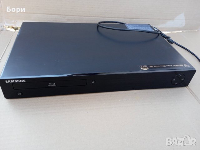 Samsung BD-P1500 Blu-Ray DVD, снимка 5 - Плейъри, домашно кино, прожектори - 35461390
