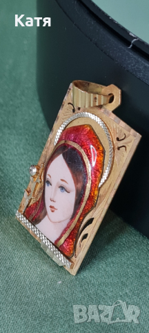 Златен медальон Богородица с брилянт, снимка 2 - Колиета, медальони, синджири - 44714807