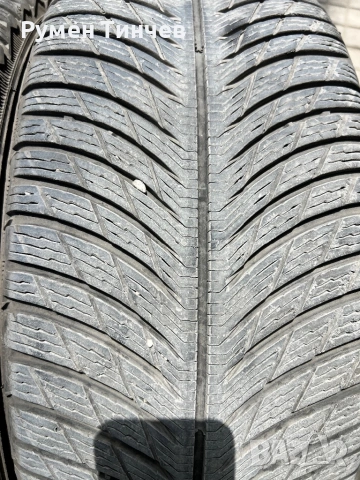 2бр зимни гуми 224-45-18, снимка 2 - Гуми и джанти - 54328361