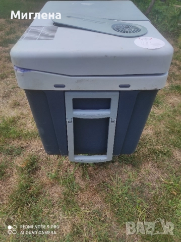 Хладилна чанта Mobicool с външни забележки , снимка 4 - Хладилни чанти - 51568865