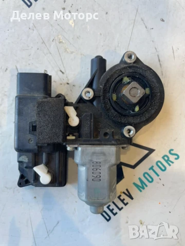 Предно дясно моторче стъклоповдигвач 254081BN1A от Infiniti FX 37 S, 320 ph., 2009, engine VQ37VHR