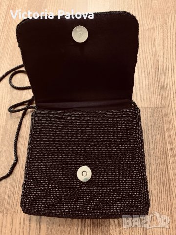 Прекрасна чанта с мъниста, снимка 8 - Чанти - 37735951