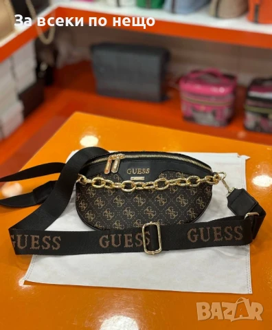 Guess Дамска Чанта Тип Банан Гес - Налични Различни Цветове  Код E488, снимка 14 - Чанти - 50596489