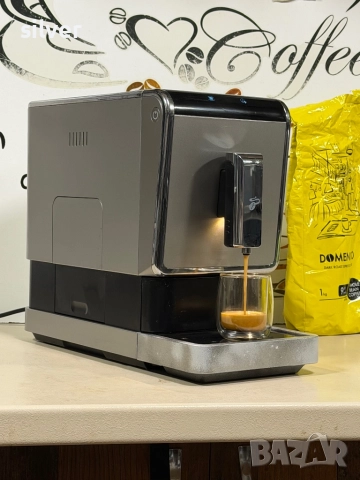 Кафемашина кафе автомат TCHİBO с гаранция, снимка 4 - Кафемашини - 52393436