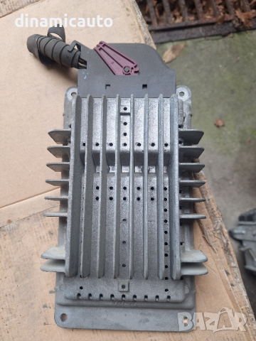 Усилвател BOSE за Audi A3 S3 2007 - 8P0 035 223 A