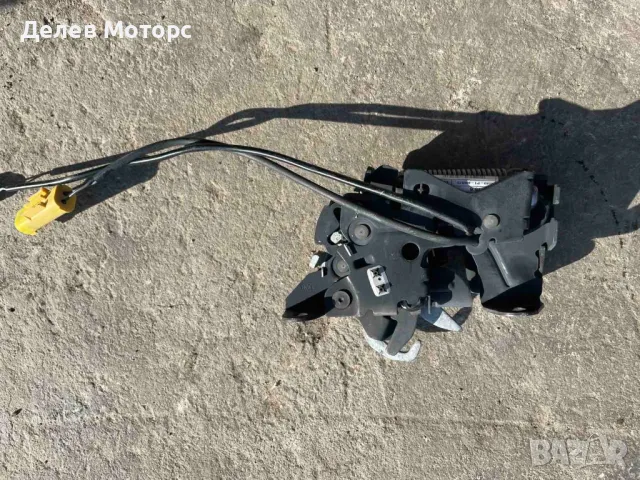 737697802 брава за преден капак, заключващ механизъм от BMW X1 F48 X DRIVE 20i, снимка 2 - Части - 49129273