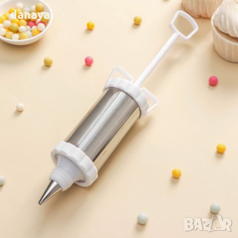 2479 Сладкарски шприц с накрайници и шпатула, снимка 2 - Прибори за хранене, готвене и сервиране - 34965128