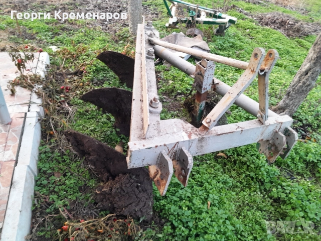 Продавам плуг