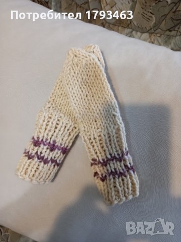 Ръчно плетени бебешки чорапи от вълна, ходило 10 см., снимка 2 - Бебешки чорапи - 39806981