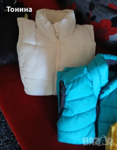 Дамски елеци , снимка 3 - Елеци - 52076142