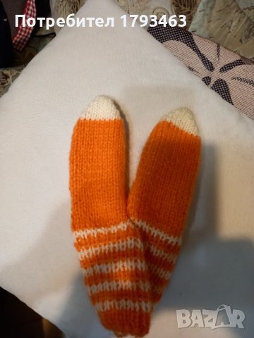 Ръчно плетени детски чорапи, снимка 1