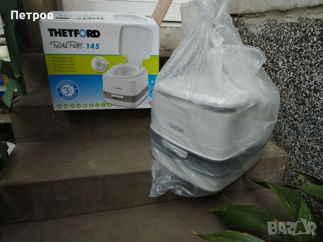 Нова химическа тоалетна за кемпер, каравана, къмпинг