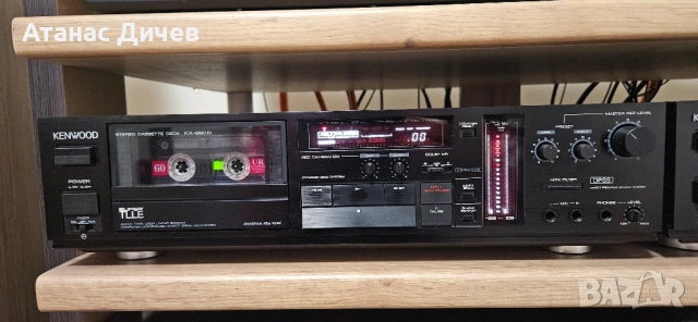 Касетен дек Kenwood KX-880 D, снимка 2 - Декове - 52321350
