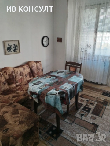 Продавам многостаен апартамент в Три чучура център, снимка 11 - Апартаменти - 54219629