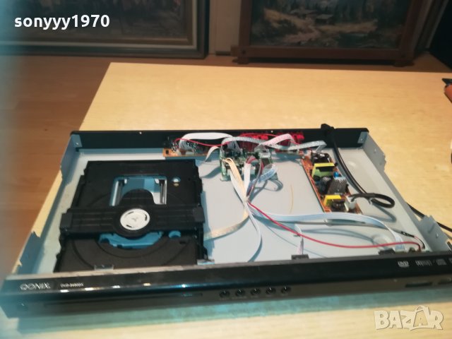 qonix dvd usb sd card 0302211229, снимка 6 - Плейъри, домашно кино, прожектори - 31664499