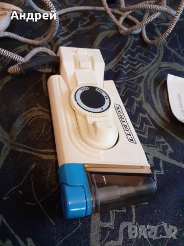 Стара ютия Lloytron, снимка 3 - Други ценни предмети - 29864987